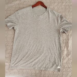 Vuori Heather Gray Short Sleeve V-Neck T-Shirt - L